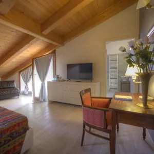 Holidays Alle Rose Italien